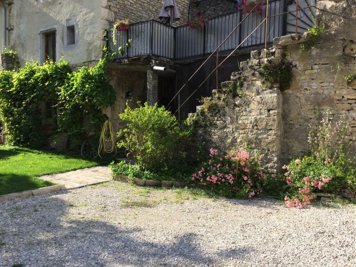 Gite Sur Loue Ornans Esterno foto