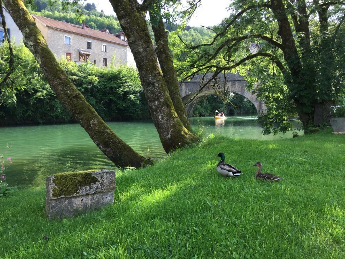 Gite Sur Loue Ornans Esterno foto
